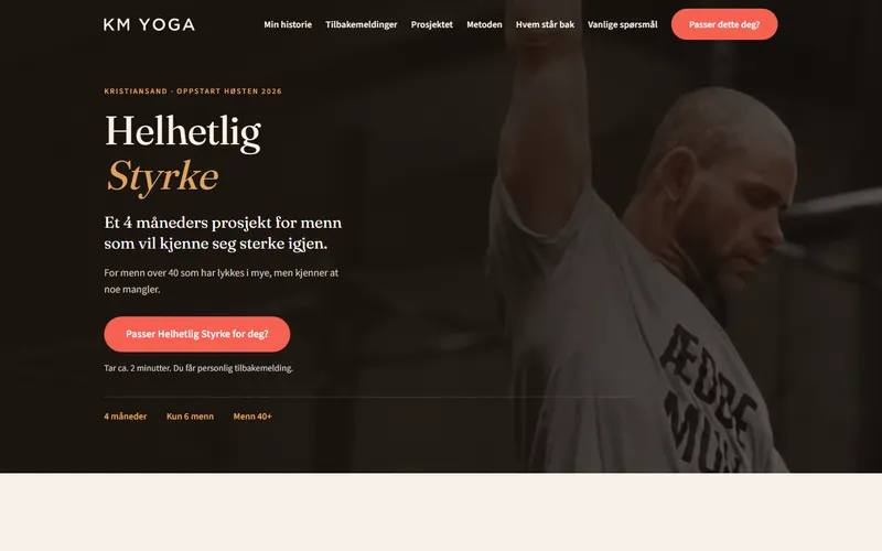 Landingssiden Helhetlig Styrke hos KM Yoga.